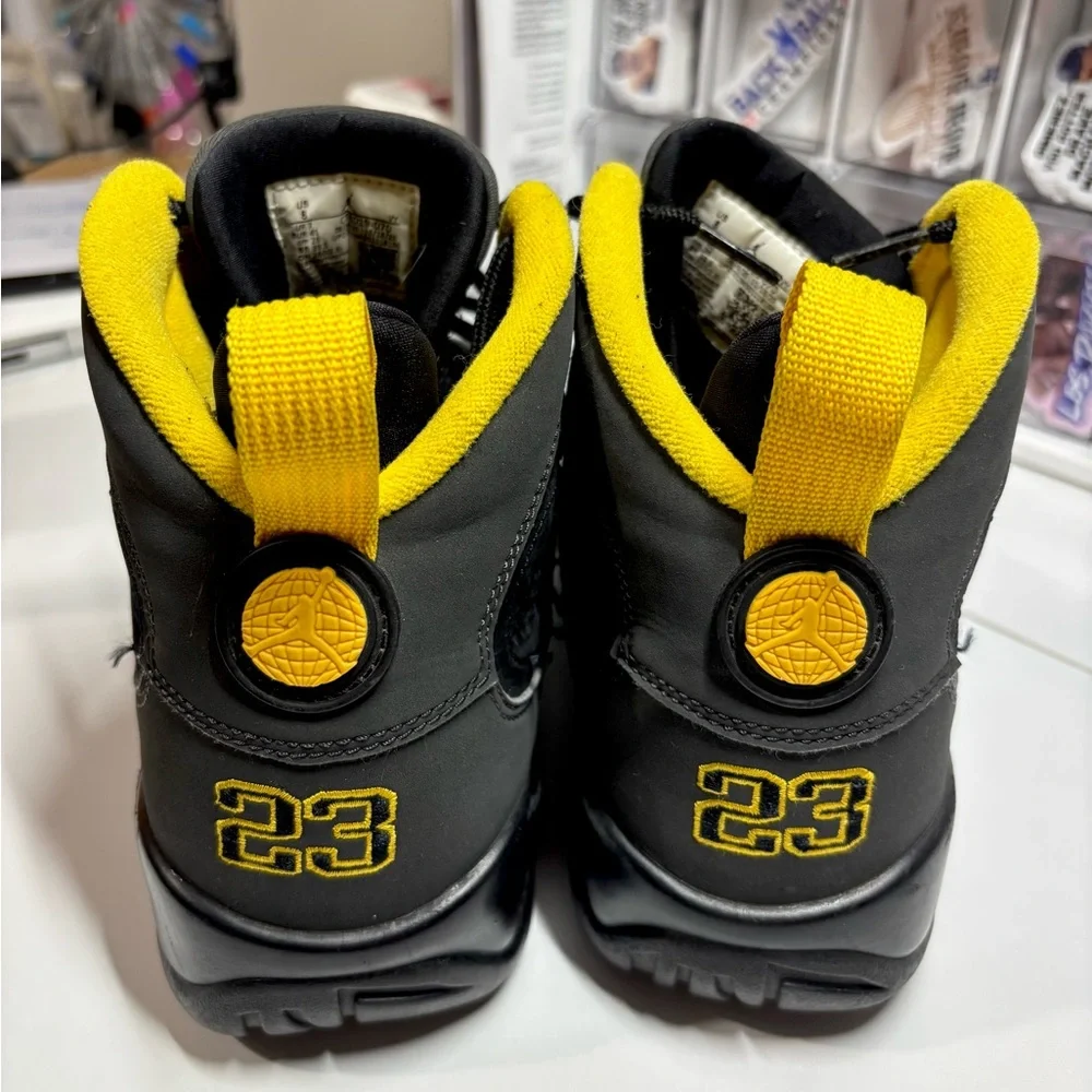 Jordan stylish black